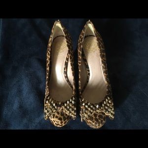 Vince camuto leopard print platforms